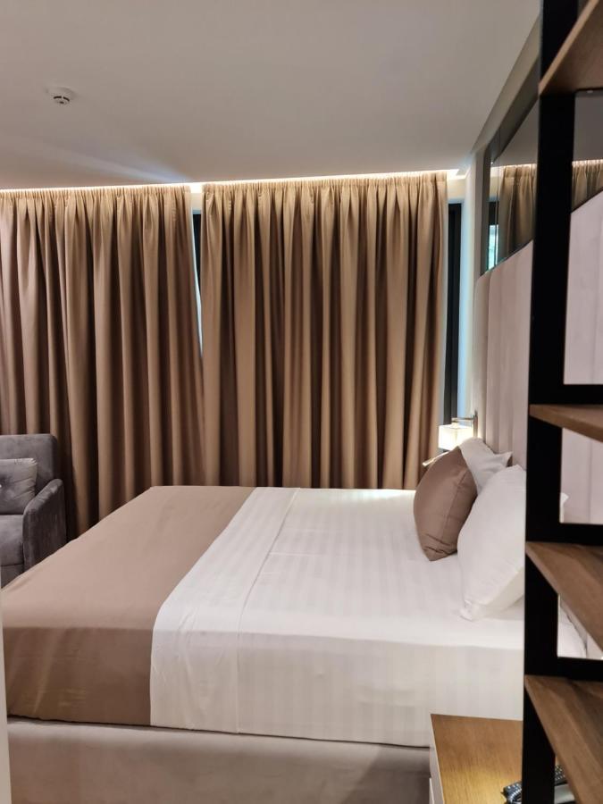 Hotel Aross Kanine Bagian luar foto