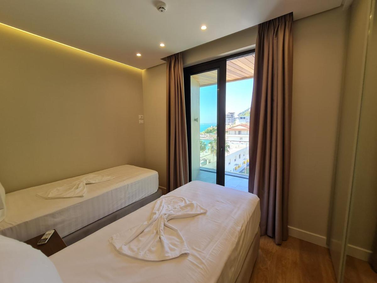 Hotel Aross Kanine Bagian luar foto